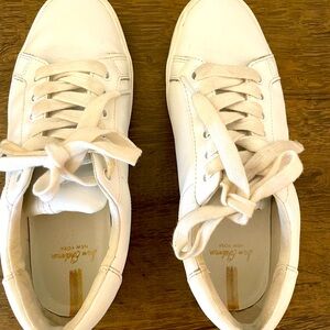 Sam Edelman nearly knew barely worn leather sneakers size 7.5